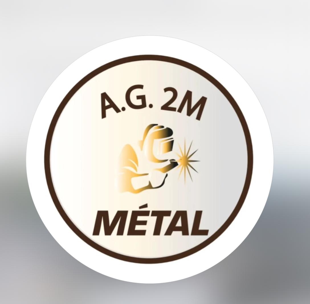 Logo circulaire A.G. 2M Métal avec un soudeur doré